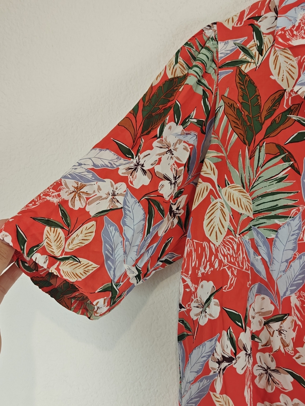Maje Tropical Floral Viscose Button-Up Blouse Size 1/S NWOT Parisian Chic - Picture 10 of 16